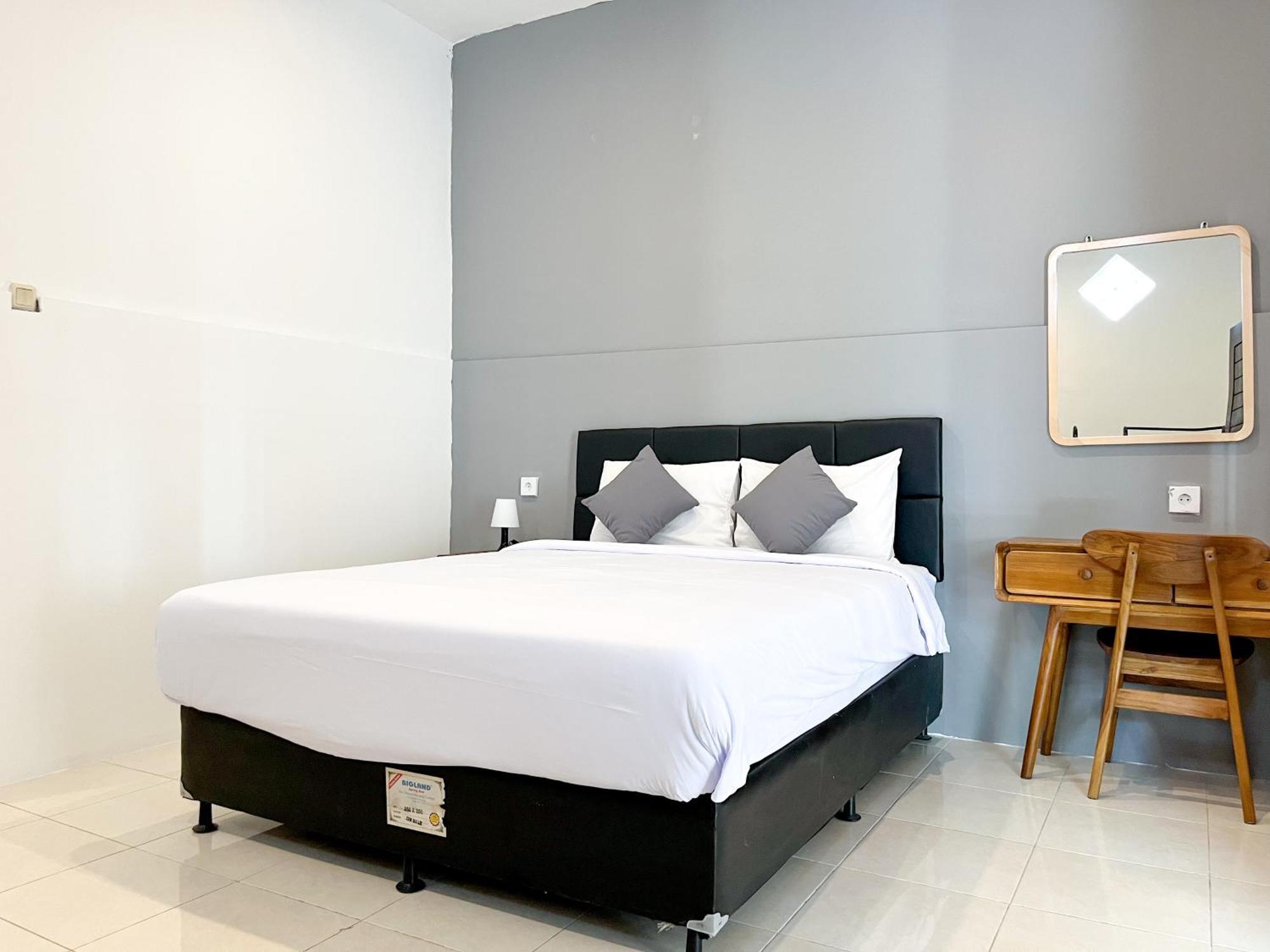 Adi Surya Guest House Seminyak  Exterior photo