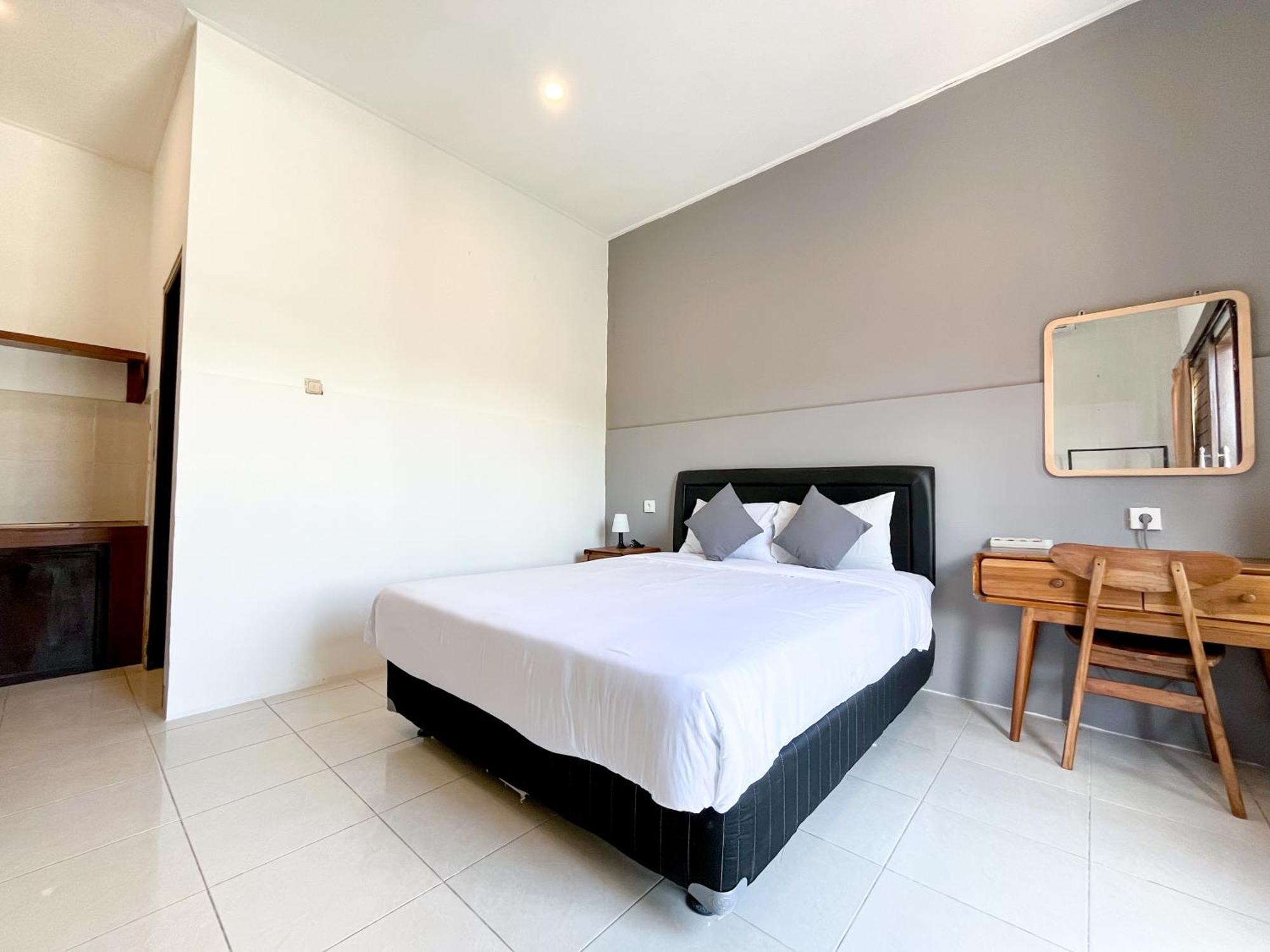 Adi Surya Guest House Seminyak  Exterior photo